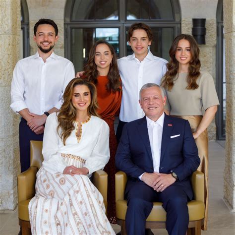 Queen Rania (@raniapugholm) • Instagram photos and videos